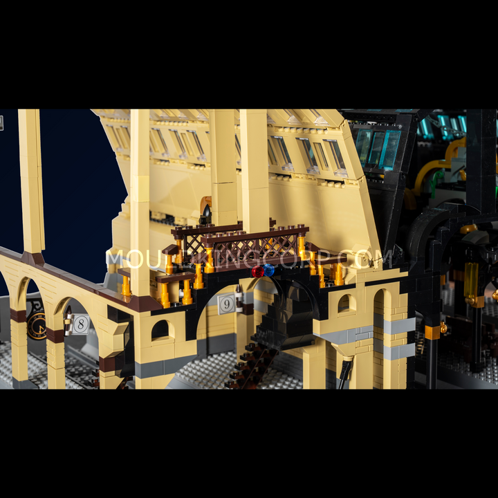 Mallenkoning 12011 Magische Wereld Treinstation Bouwset | 3.318 Stuks