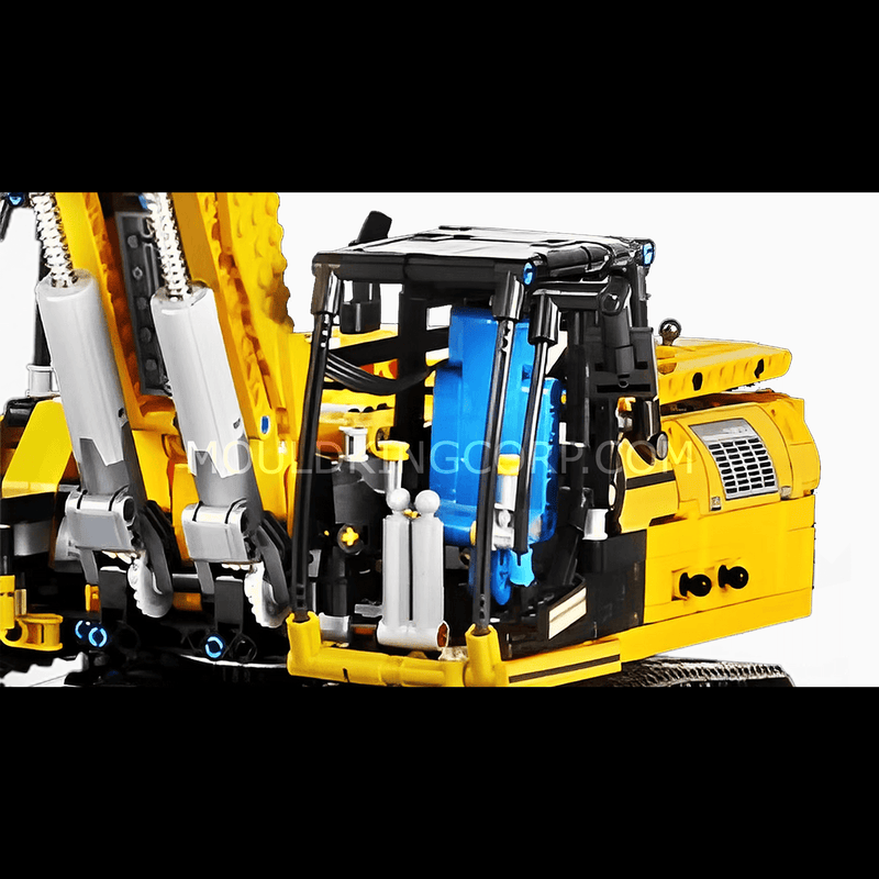 MOULD KING 13112 Tracked Excavator Remote Controlled Building Set | 1830 PCS