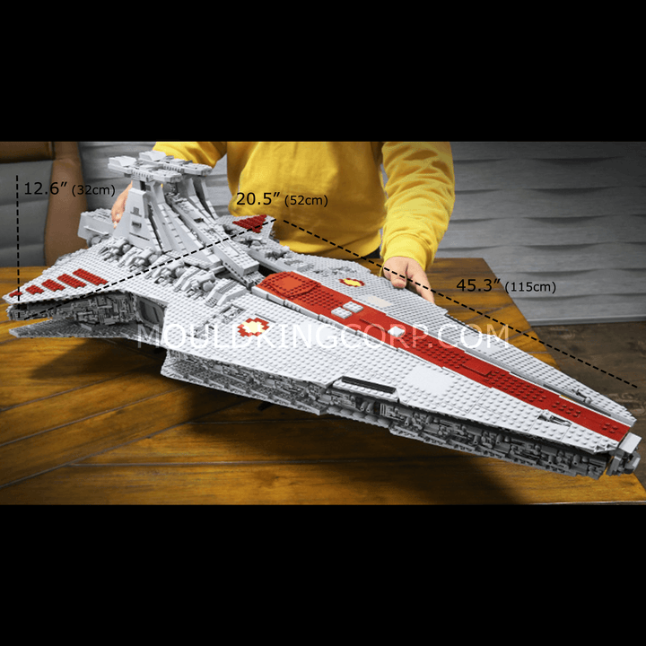 Mould King 21005 Venator Republic Attack Cruiser Building Set | 6,685 PCS