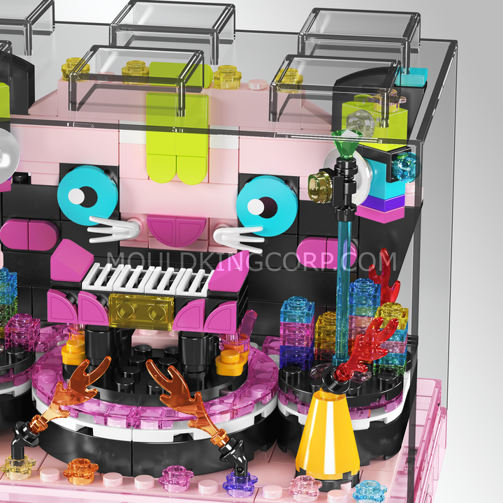 Mould King 24045 Black-Cat-themed Samba Stage Building Set | 368 Pcs