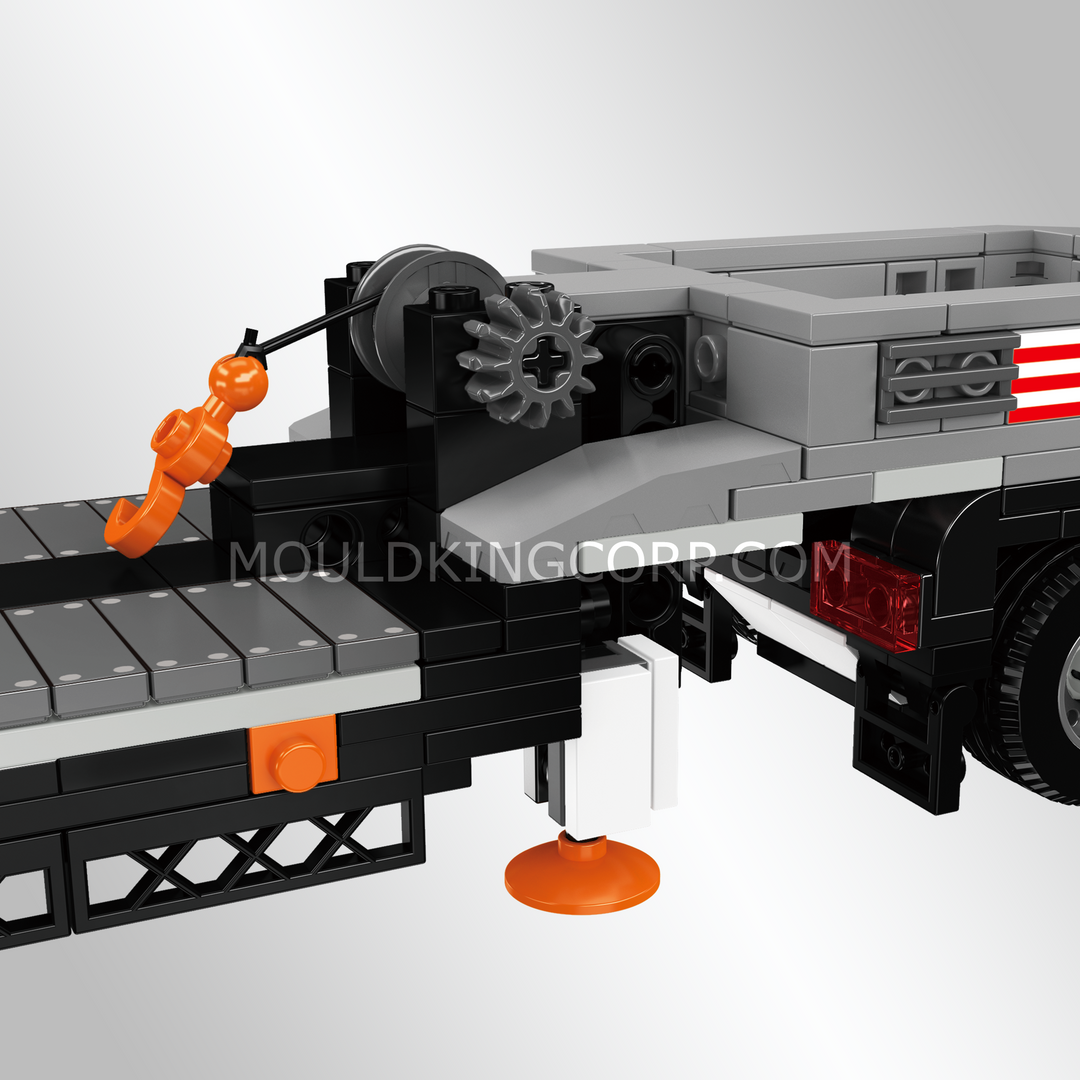 Mould King 24135 Low-Loader Flatbed Tow Truck Building Set | 927 Pcs