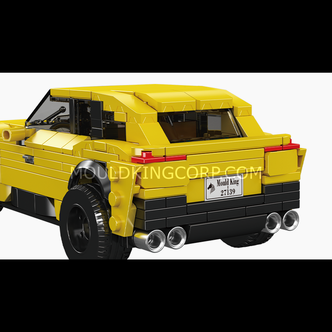 Mould King 27139 Italian Luxury Performance SUV & Display Case Building Set | 490 Pcs
