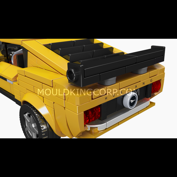 Mould King 27146 1969 American Classic Muscle Coupe Building Set | 436 Pcs